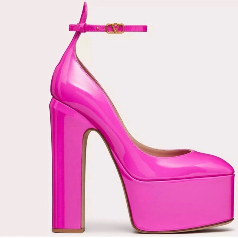 Valentino Garavani pink patent Tan Go platform pumps 38=8